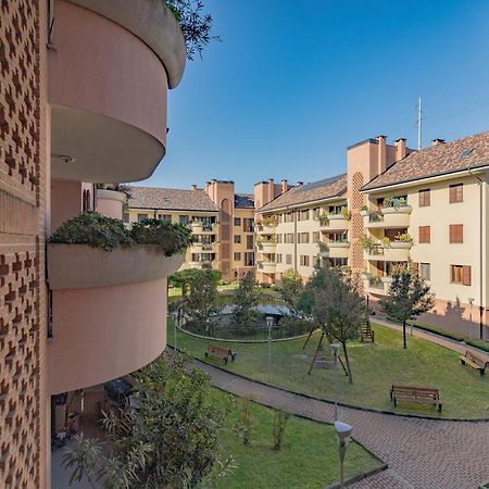 Milan Forum Camelia Guesthouse Assago Exterior foto