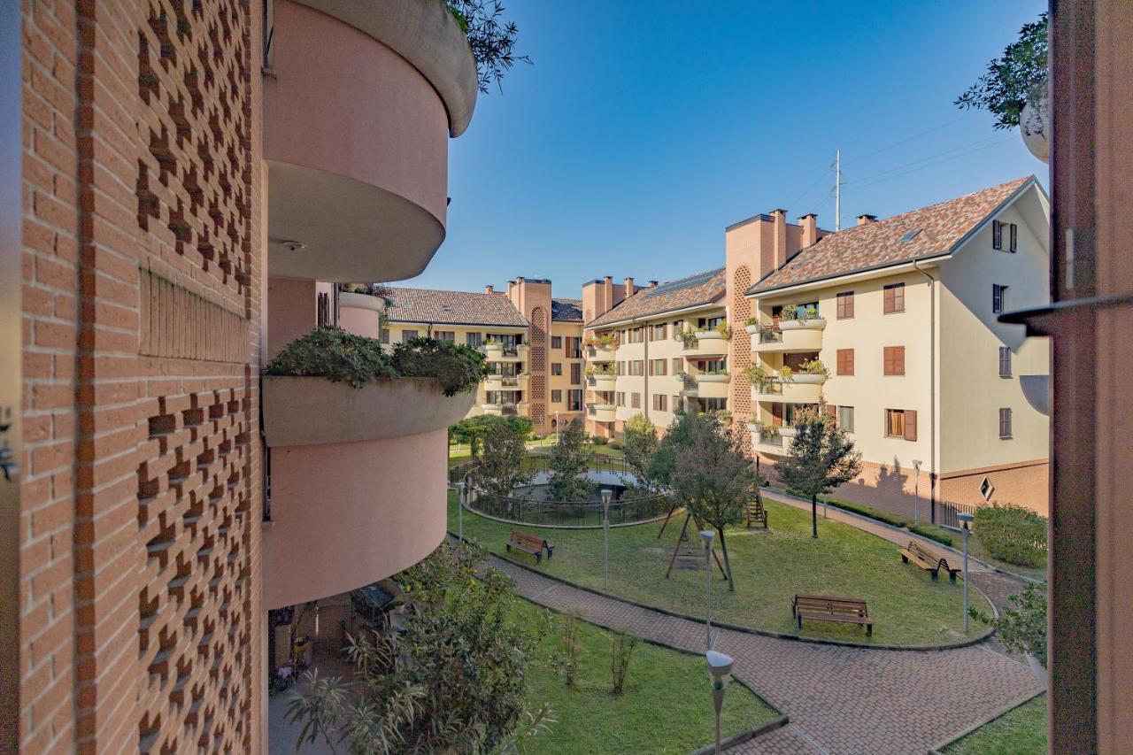 Milan Forum Camelia Guesthouse Assago Exterior foto